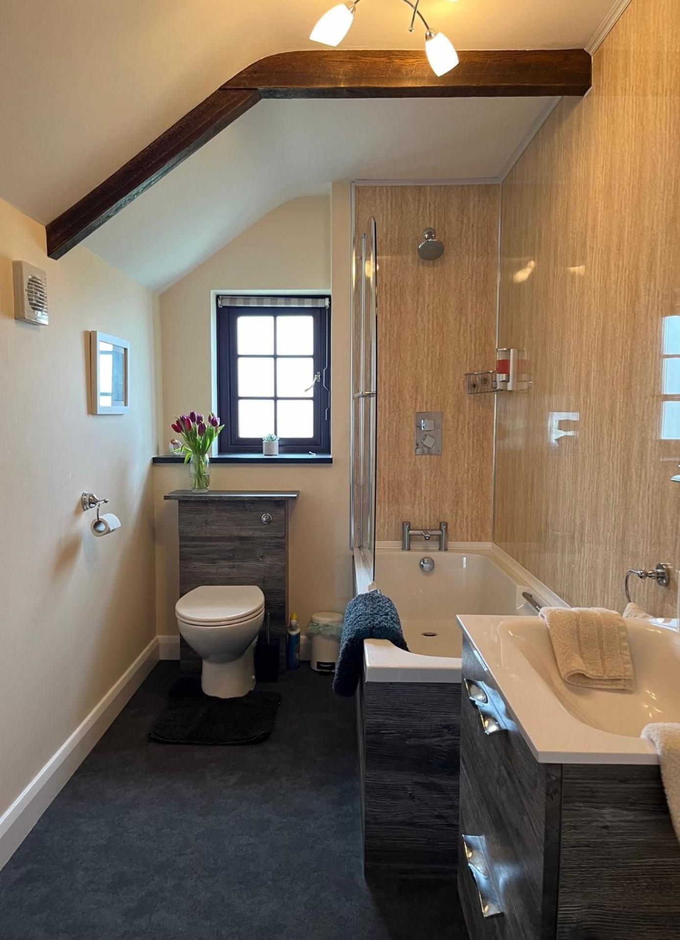 Maple & Beech Barns Apartment Труро Екстериор снимка