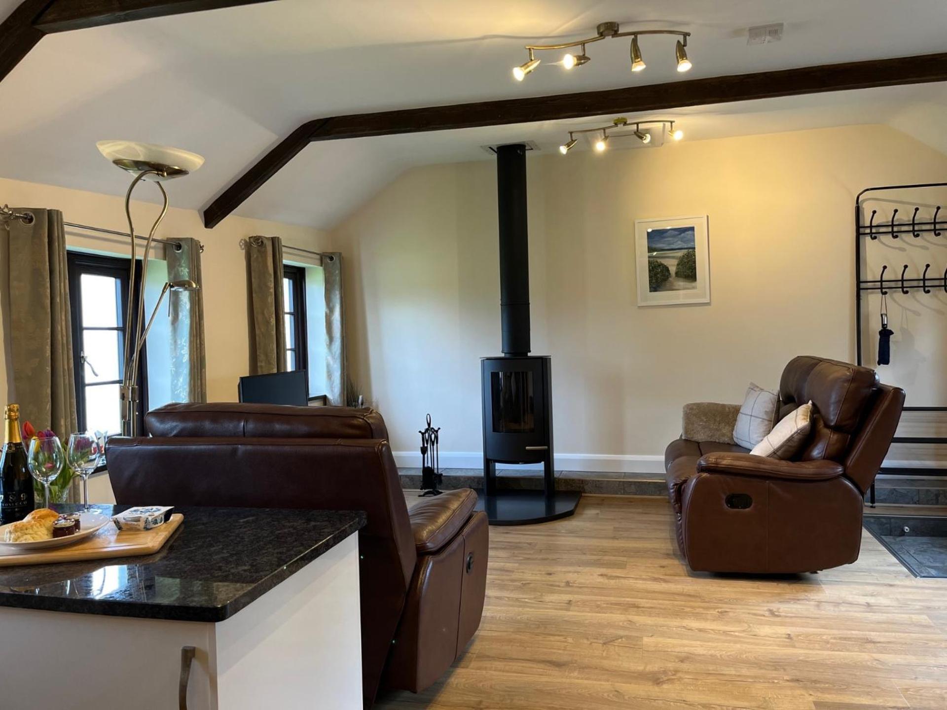 Maple & Beech Barns Apartment Труро Екстериор снимка